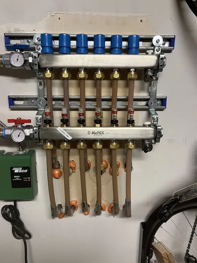 Plumber performing Leak Detection at a residential property in Irving